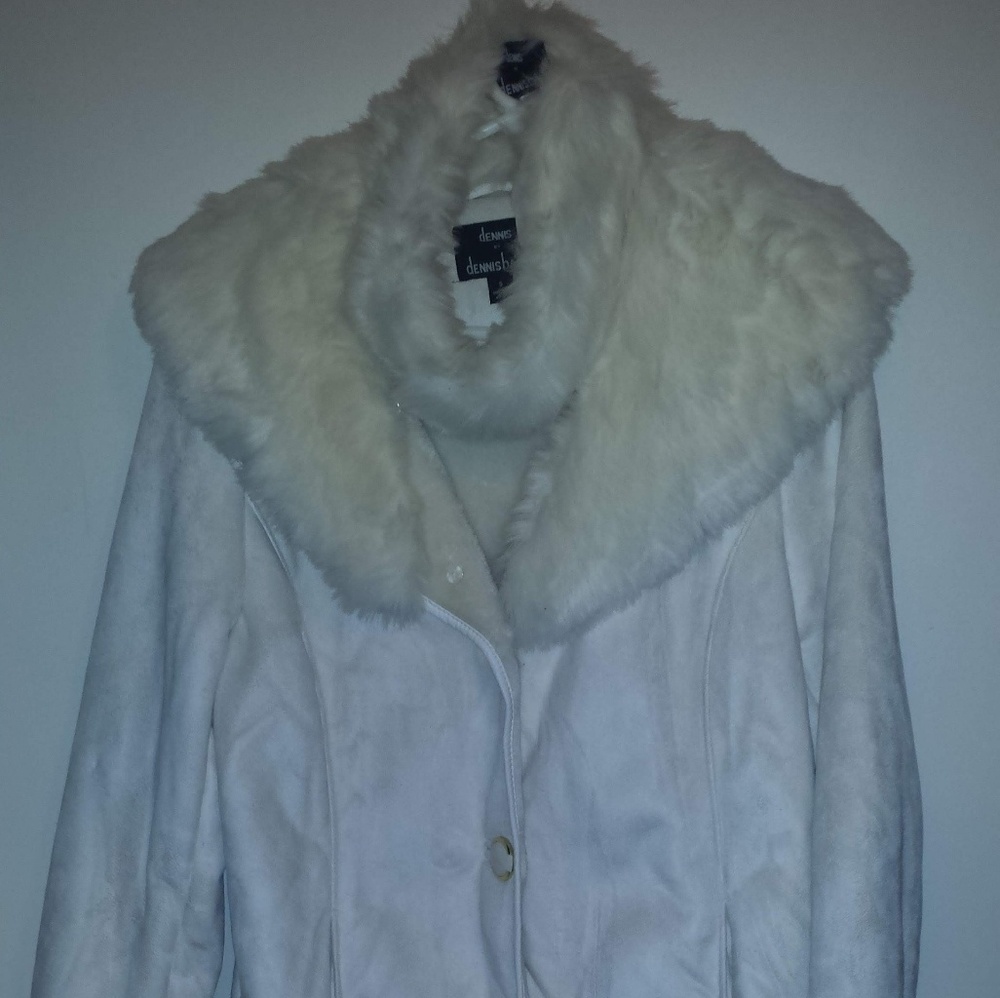 Winter coat and earmuff